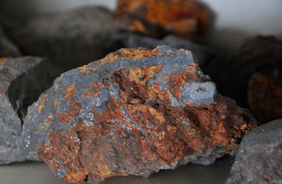 copper-oxide-ore copper-oxide-ore
