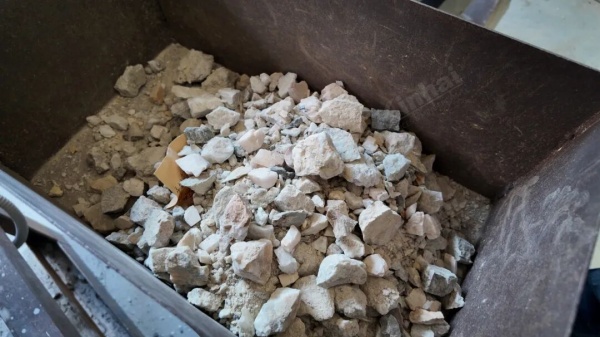Lead-fluorite-ore Lead-fluorite-ore