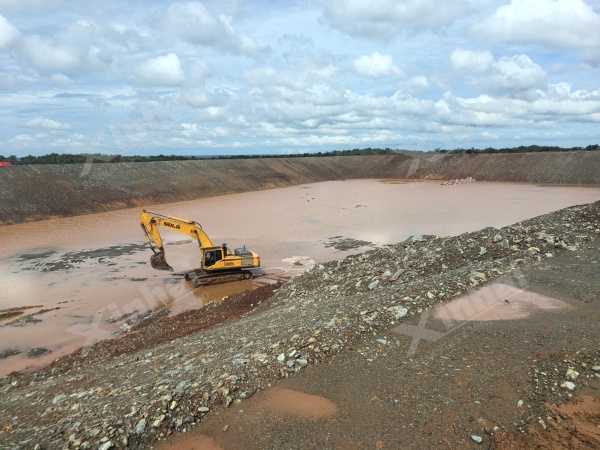 Tailings-storage-excavation