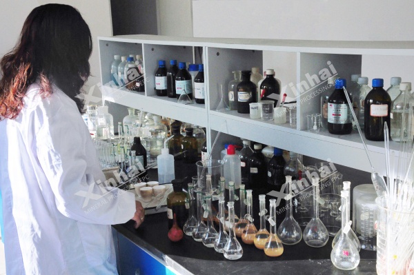 shiyancaozuo.jpg shiyancaozuo.jpg