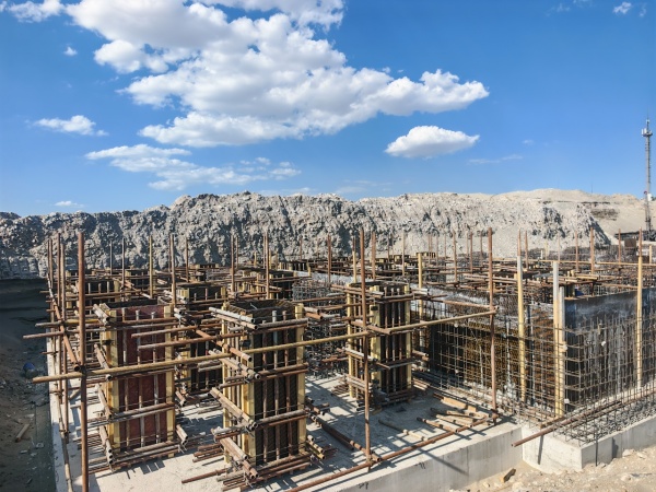 Civil works at a tungsten-tailings reprocessing plant in Uzbekistan